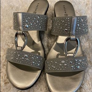 Women’s Dress Sandals — EUC